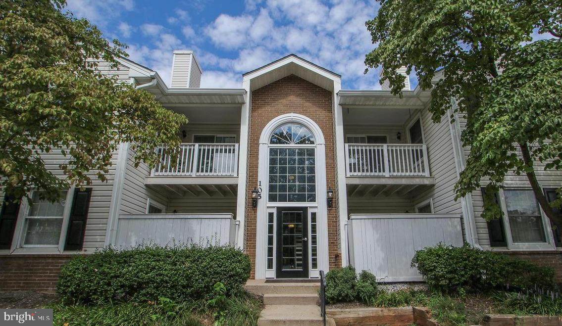 105 Westwick Court - Photo 1