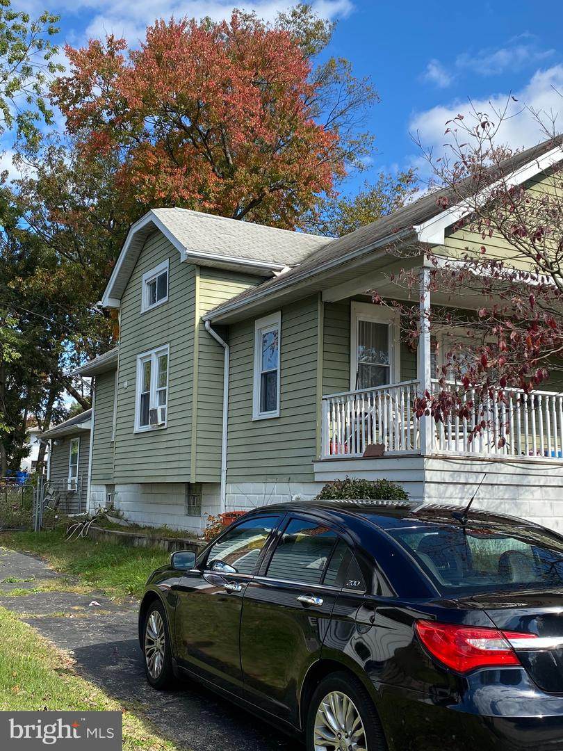 5065 Russell Avenue - Photo 1