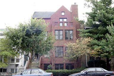 1820 T Street - Photo 1