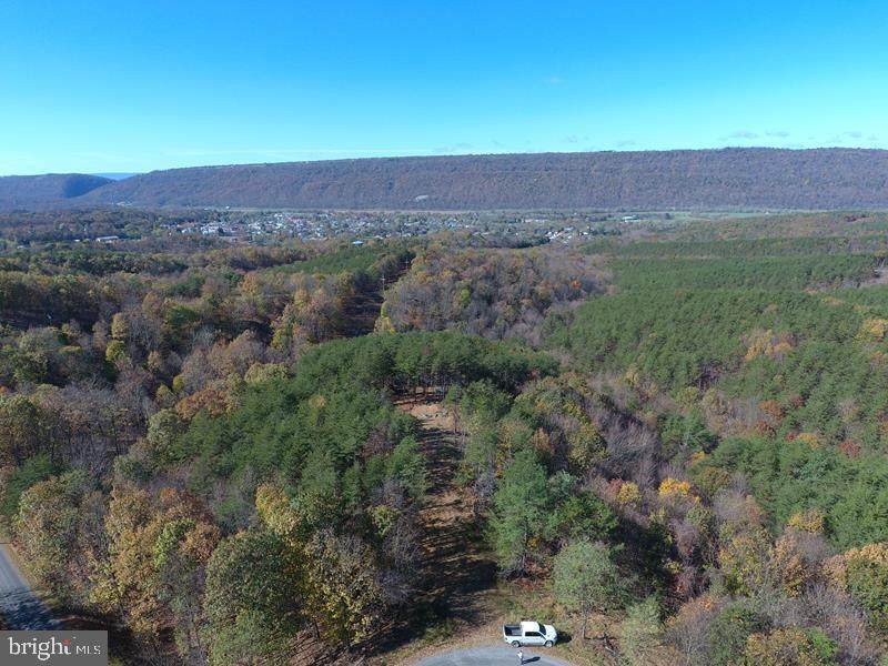 8 Staubwoods Drive - Photo 1