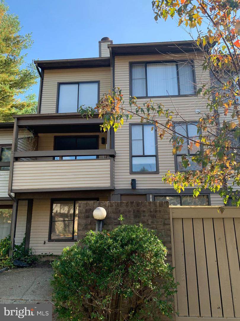 9502 Tunstall Place - Photo 1