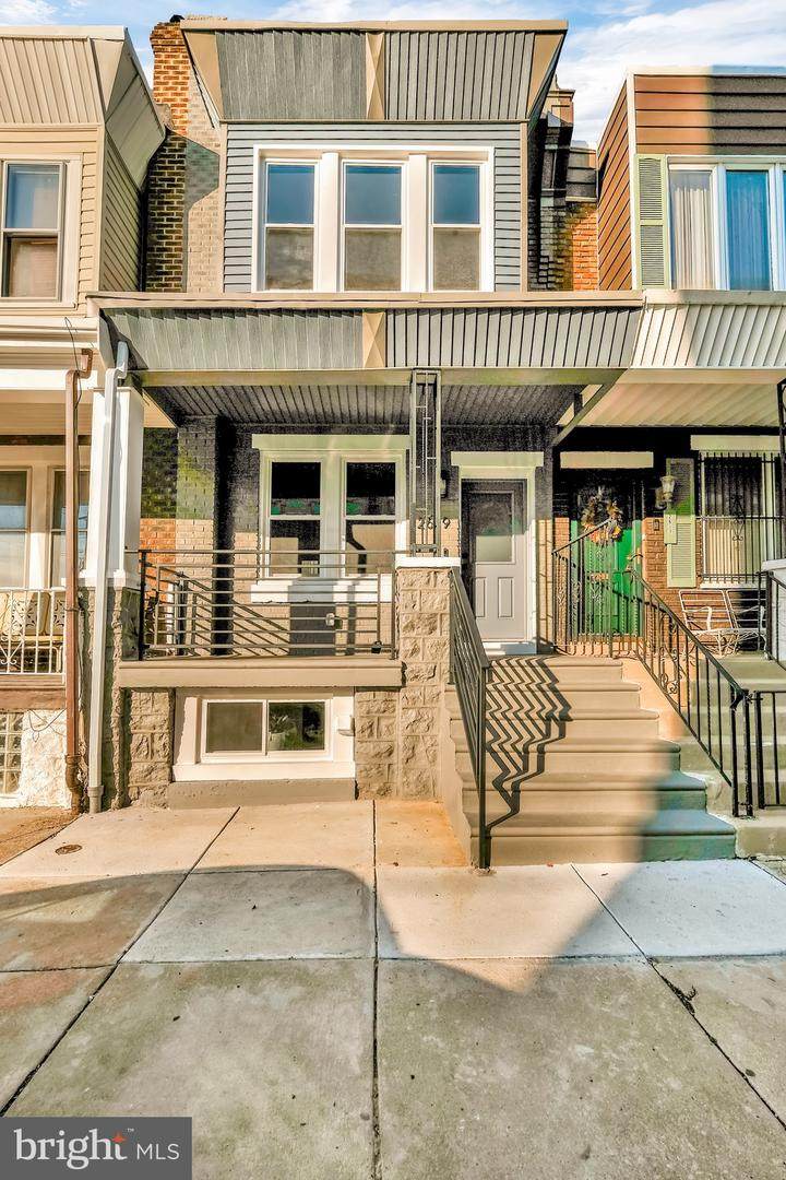 2619 Thompson Street - Photo 1