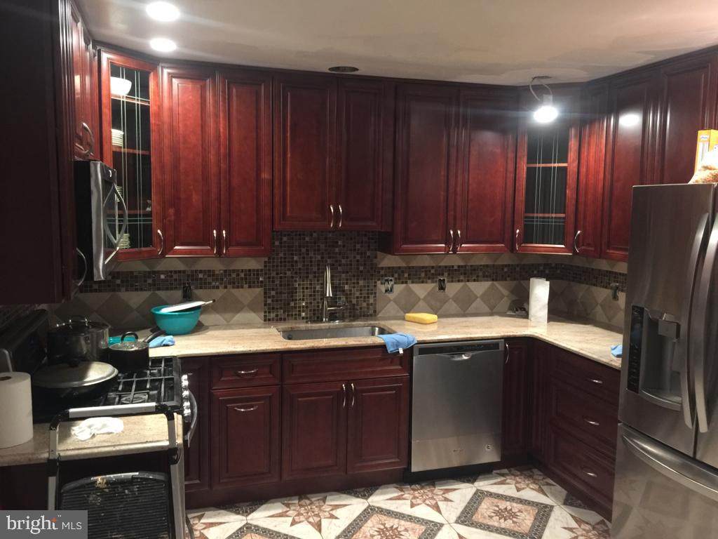 42 Covington Drive - Photo 1