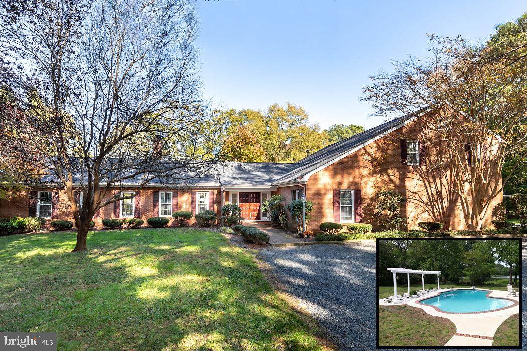 7302 Waverly Island Road - Photo 1