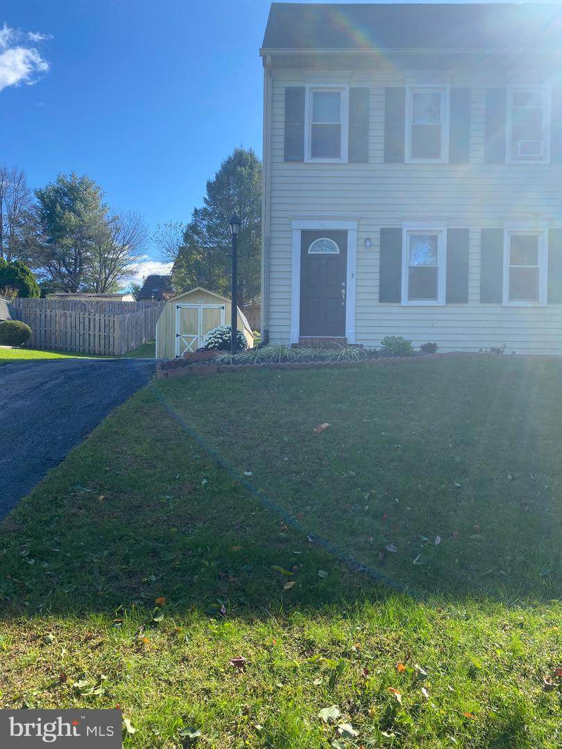 1610 Chadwick Circle - Photo 1