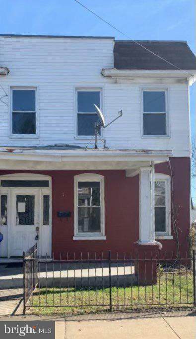 332 Burhans Boulevard - Photo 1