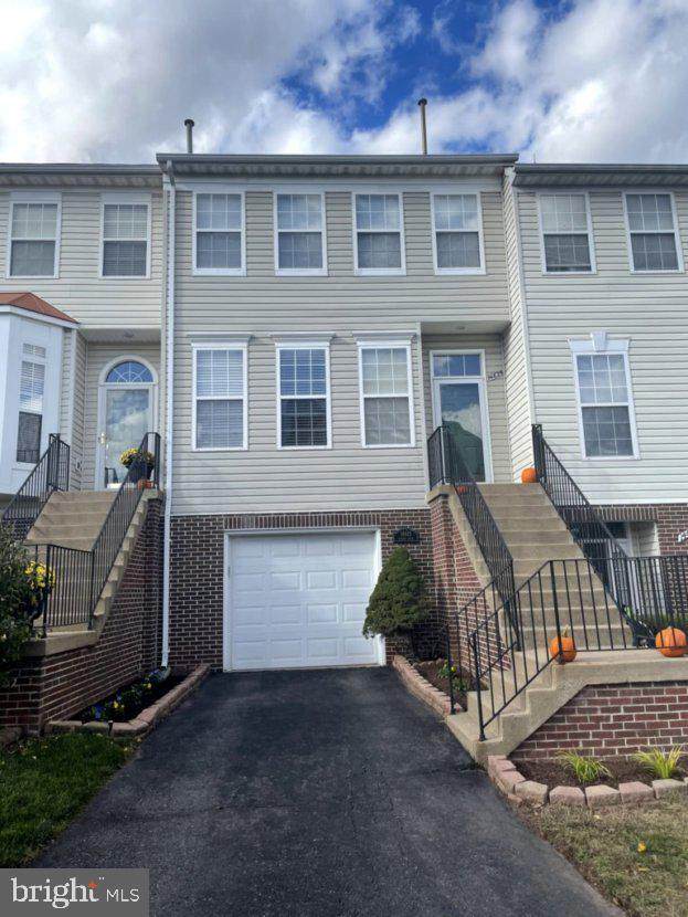 14625 Seasons Drive - Photo 1
