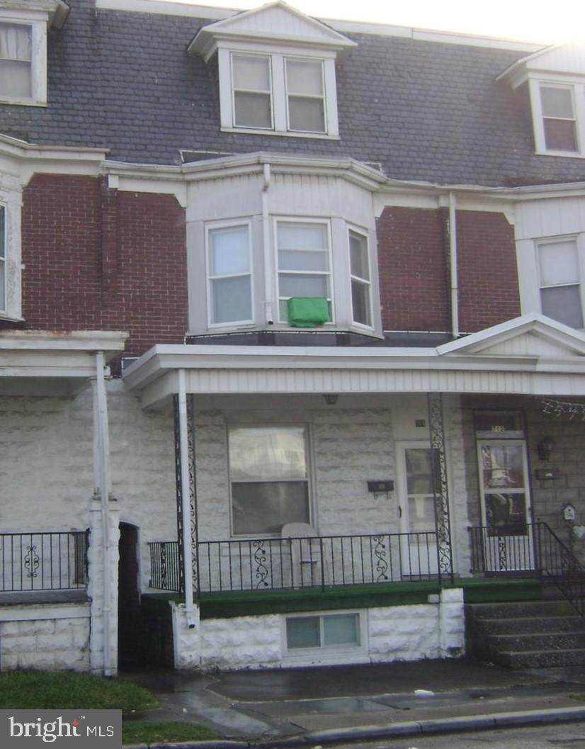 714 Chestnut Street - Photo 1