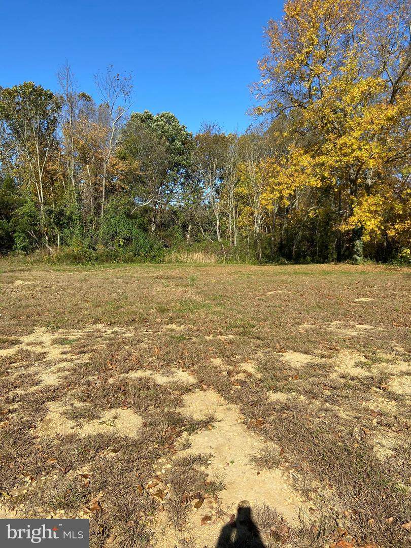 1495 Weymouth Road - Photo 1