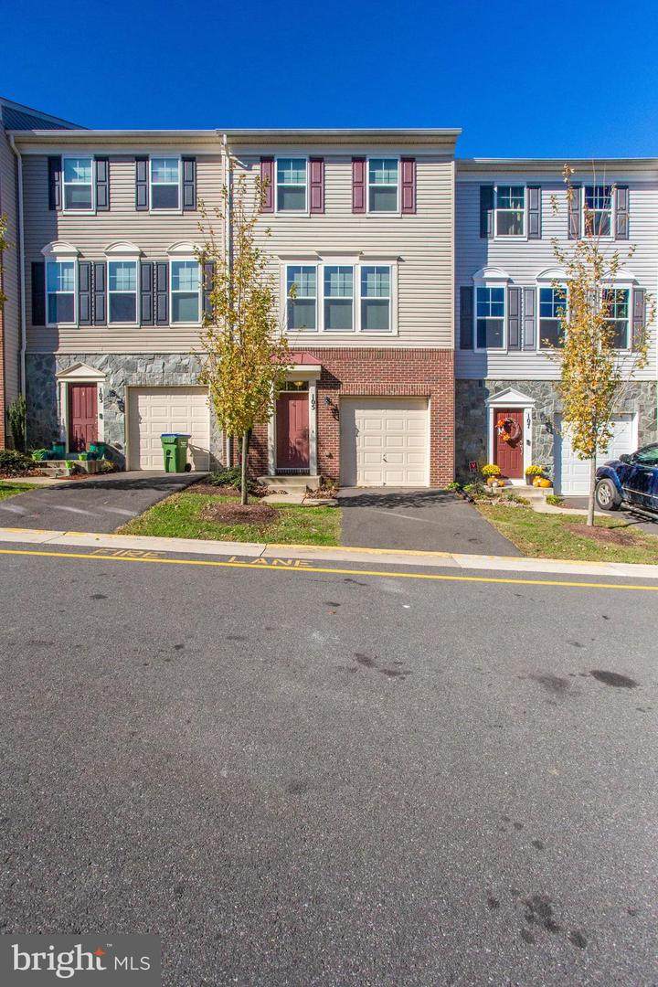 105 Conestoga Lane - Photo 1