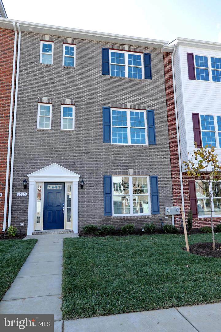 1011 Rye Dr. - Photo 1