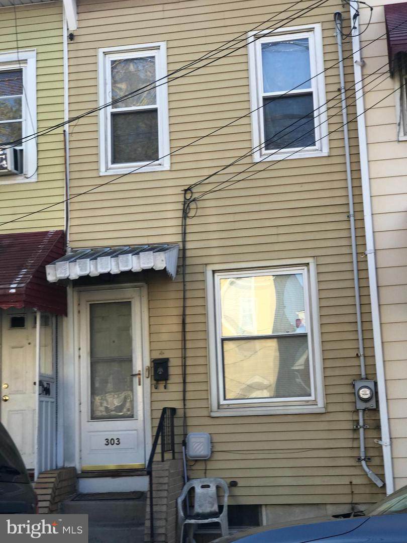 303 Ashmore Avenue - Photo 1
