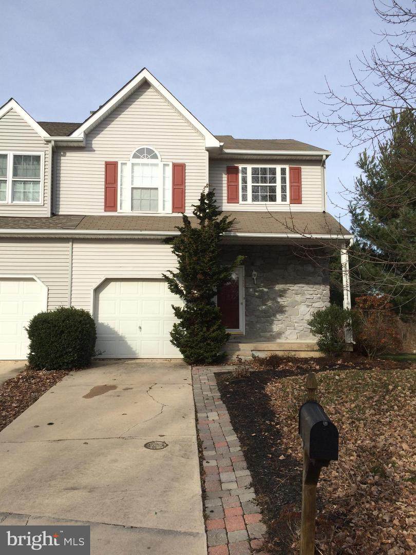124 Shinn Circle - Photo 1