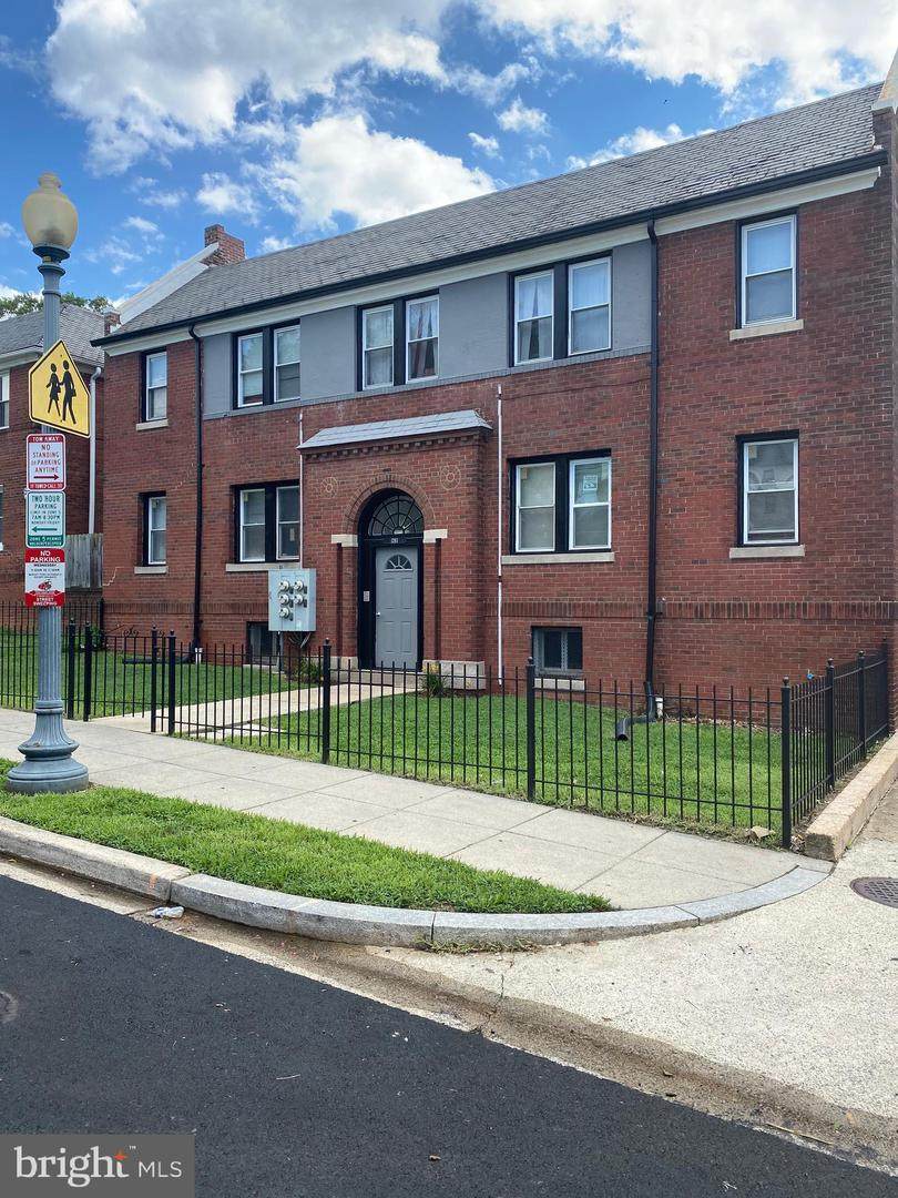 1261 Simms Place - Photo 1