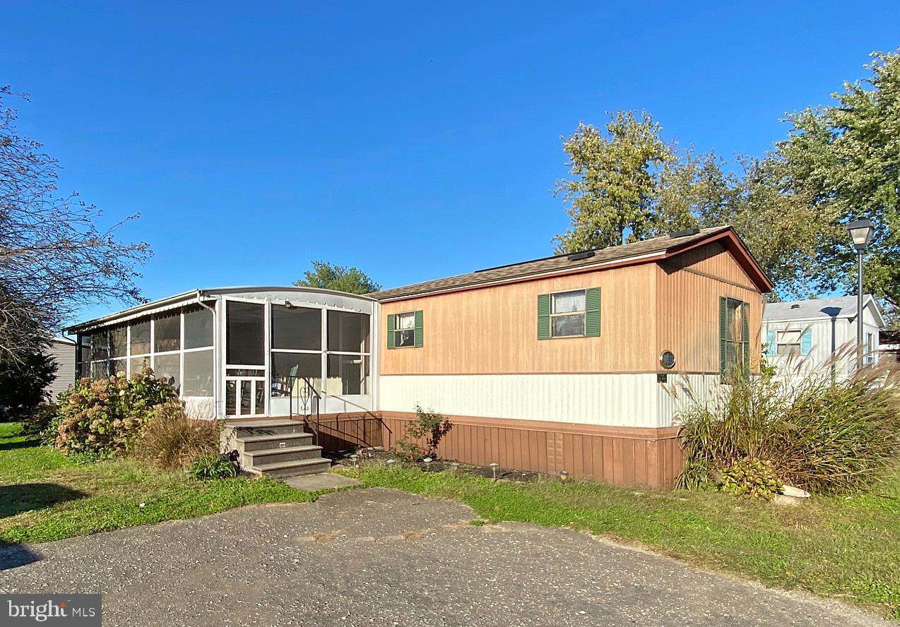 31633 Renee Road - Photo 1