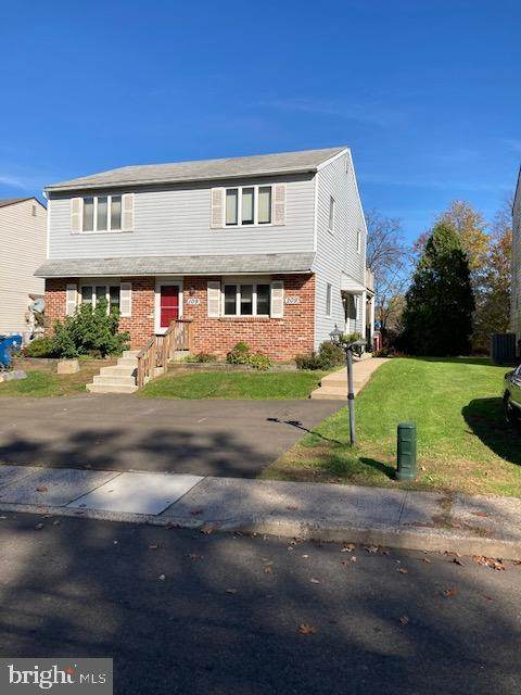 109 Hunter Way - Photo 1