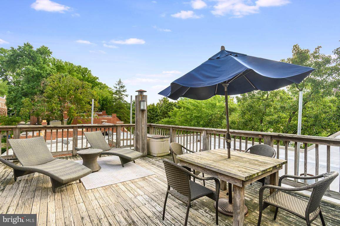 2655 41ST Street - Photo 1