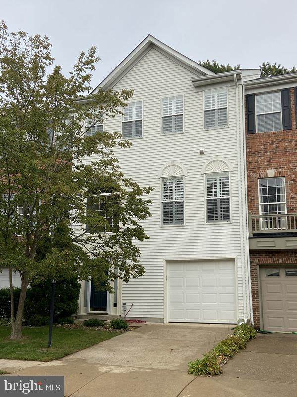 6705 Ordsall Street - Photo 1