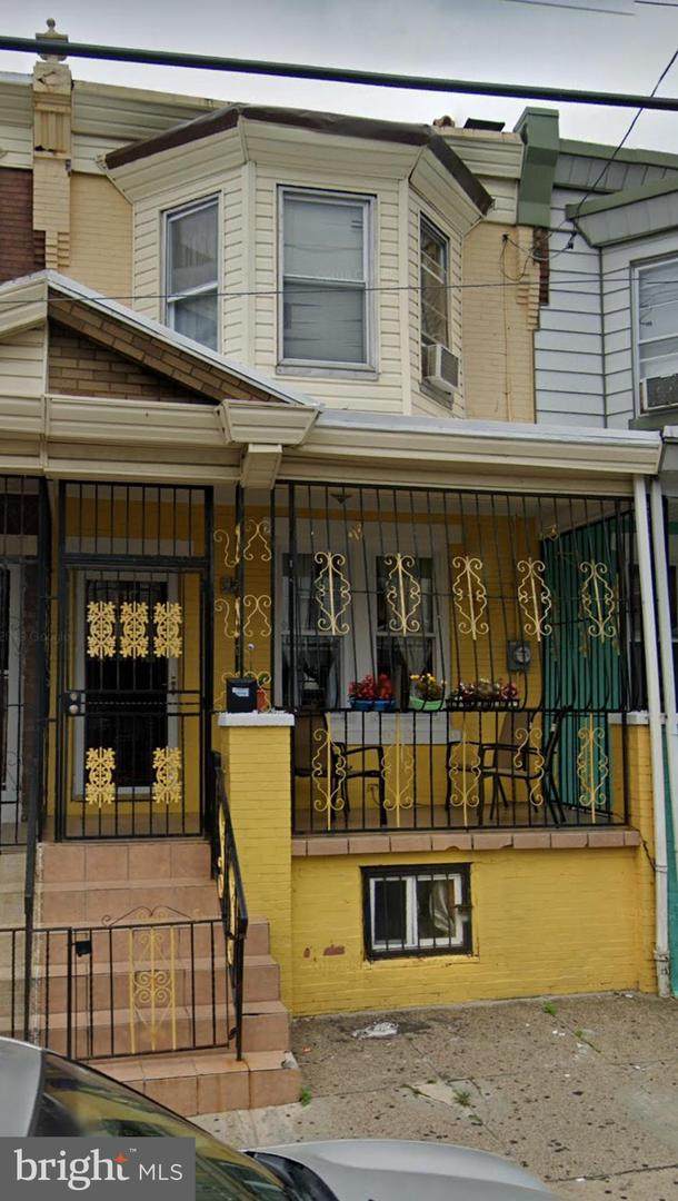 212 Westmoreland Street - Photo 1
