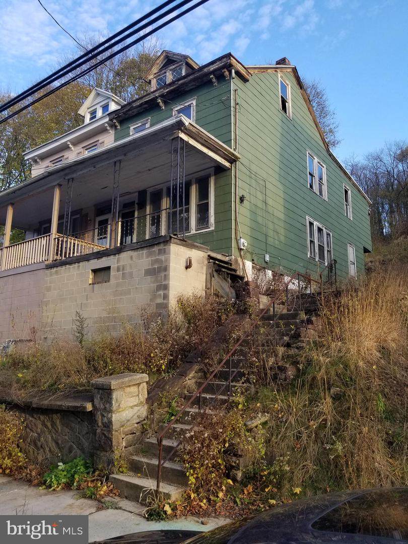 347 Nichols Street - Photo 1