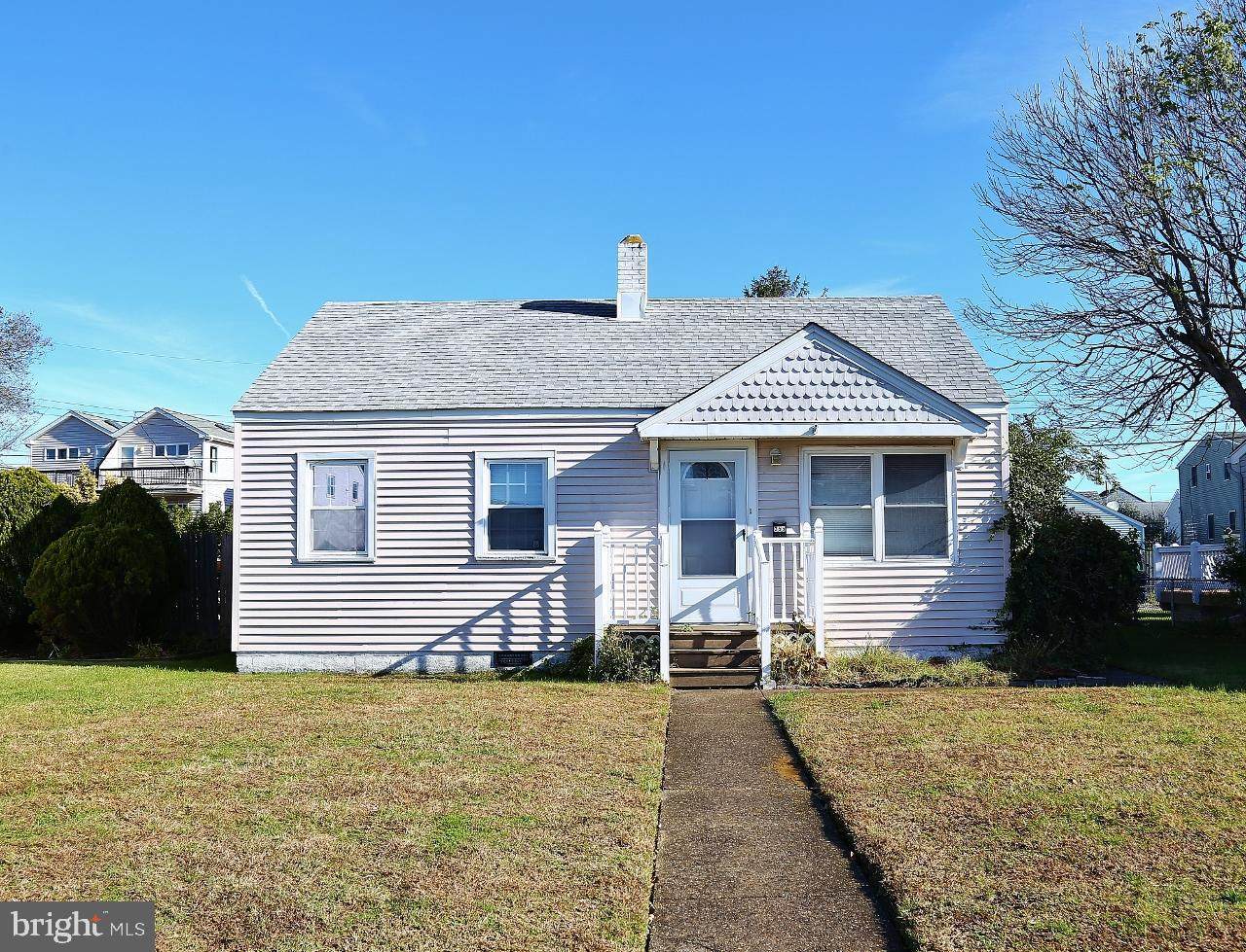 255 37TH ST S Street - Photo 1