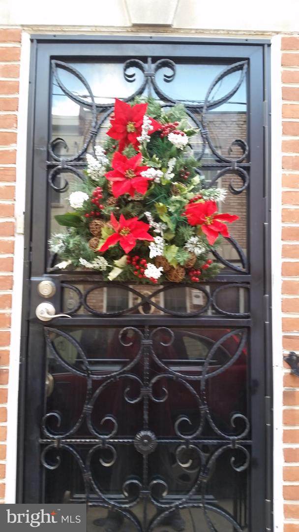 1530 Manton Street - Photo 1