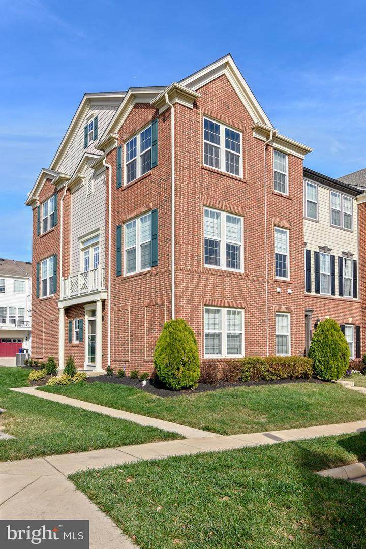 310 Pink Azalea Terrace - Photo 1