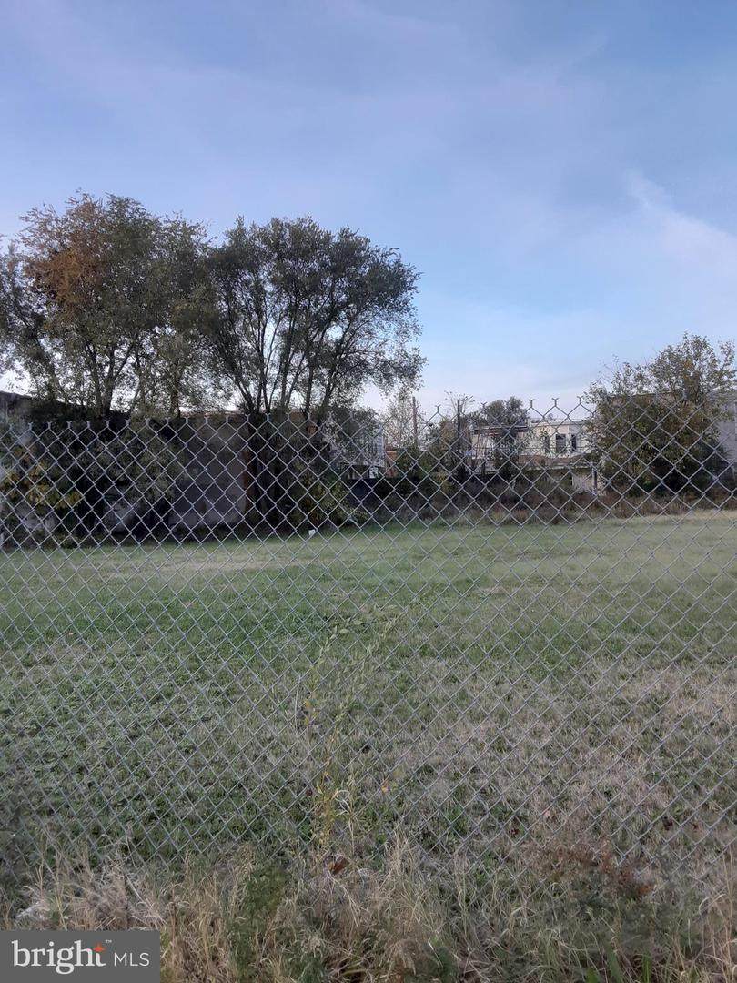 723-727 State Street - Photo 1