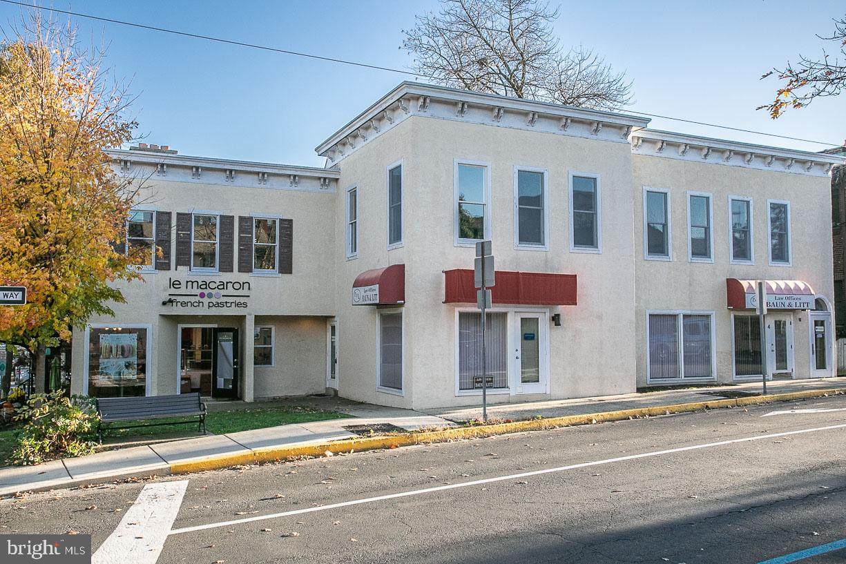 4 Oakland Avenue - Photo 1