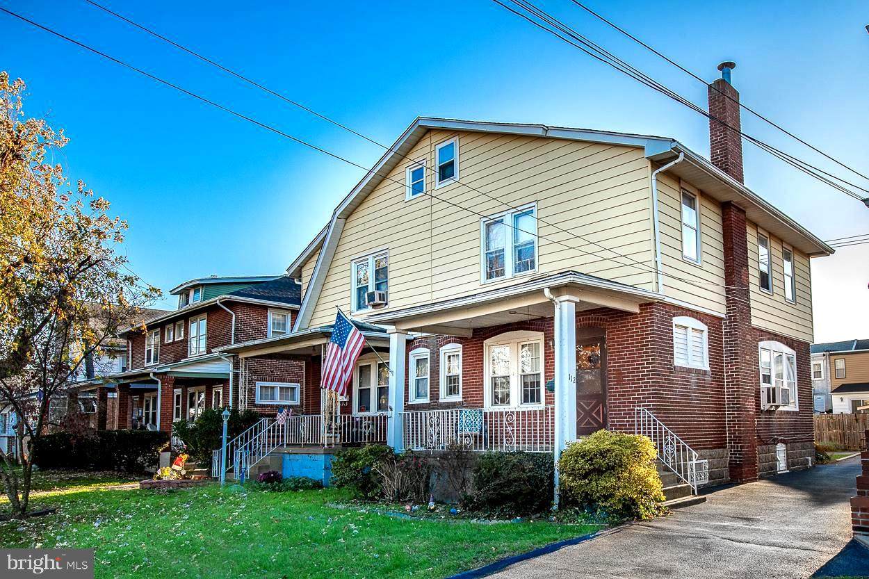 112 Oak Lane - Photo 1