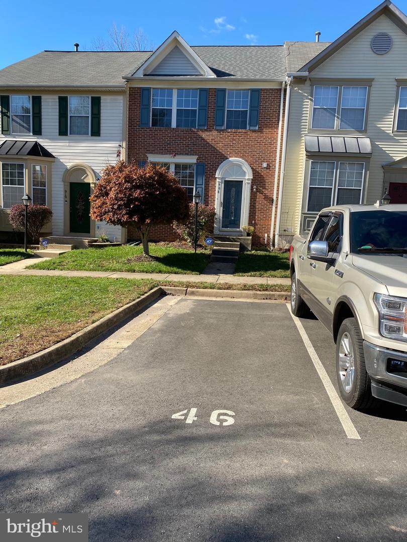 908 Pinnacle Drive - Photo 1