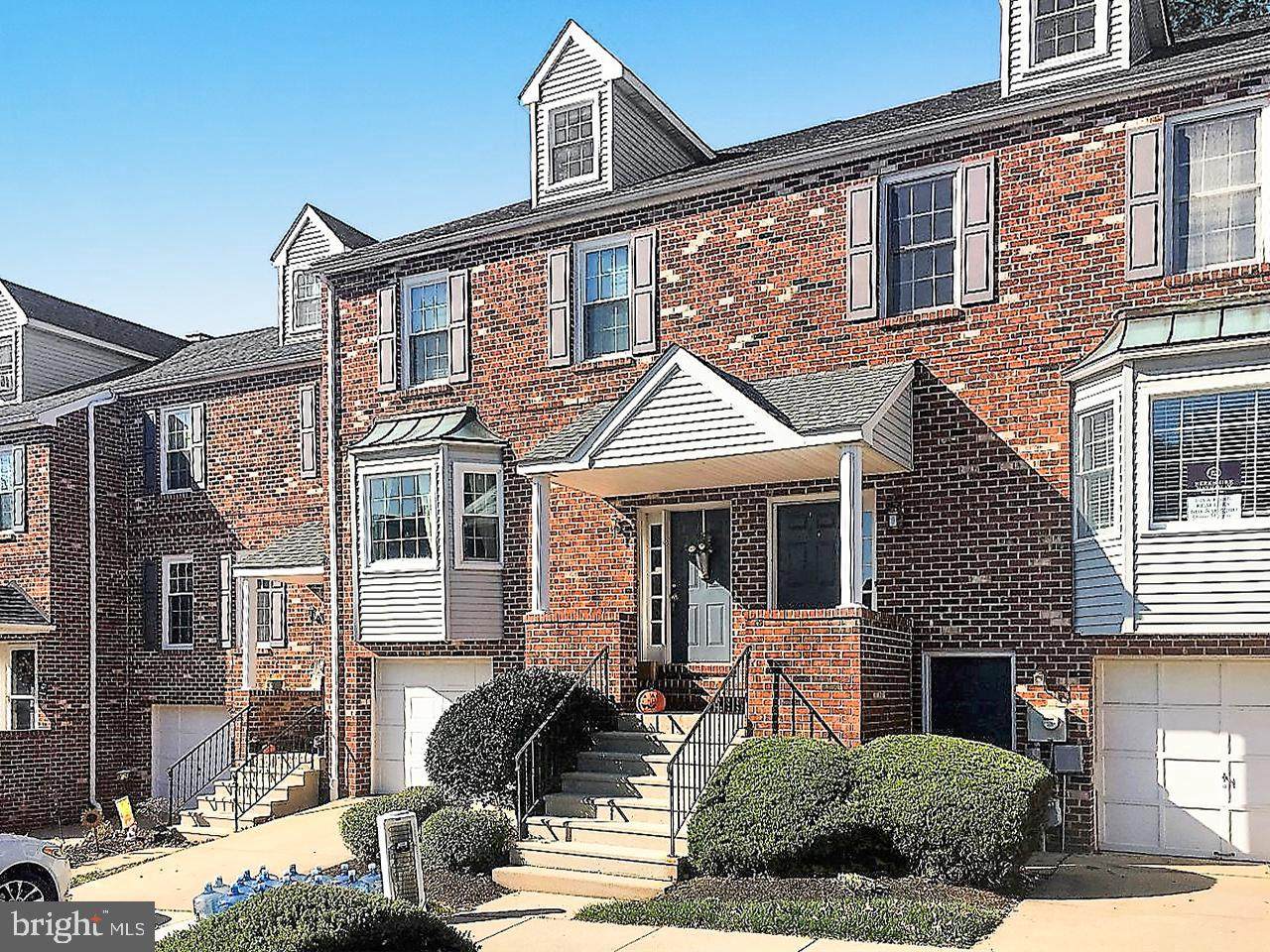 129 Revere Court - Photo 1