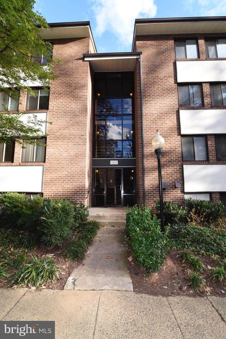1403 Northgate Square - Photo 1