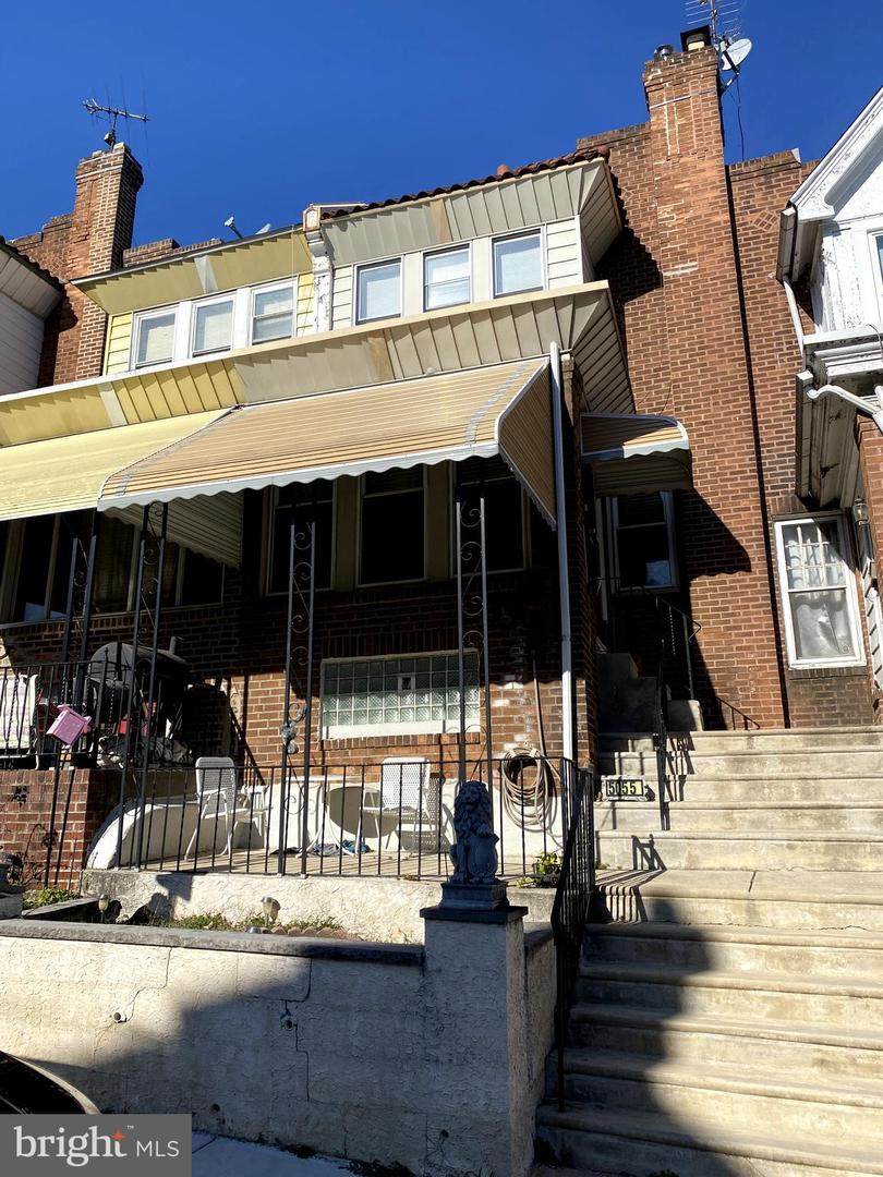 5055 Diamond Street - Photo 1