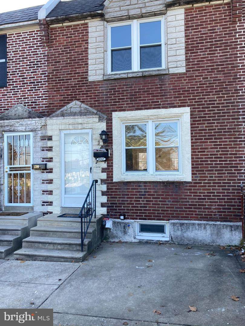 1312 Wycombe Avenue - Photo 1