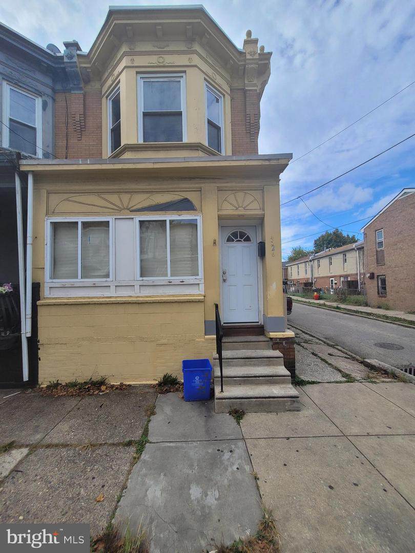 4326 15TH Street - Photo 1
