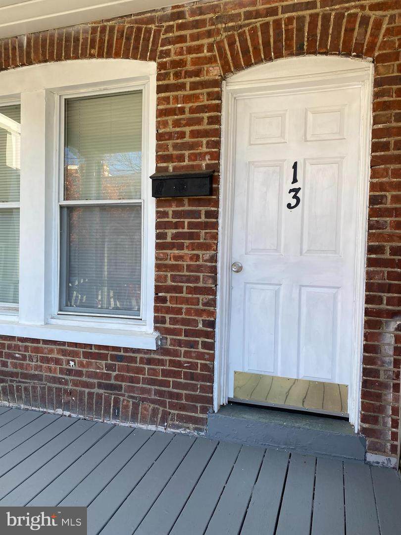13 20TH Street - Photo 1
