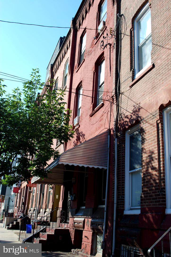 1709 Montgomery Avenue - Photo 1