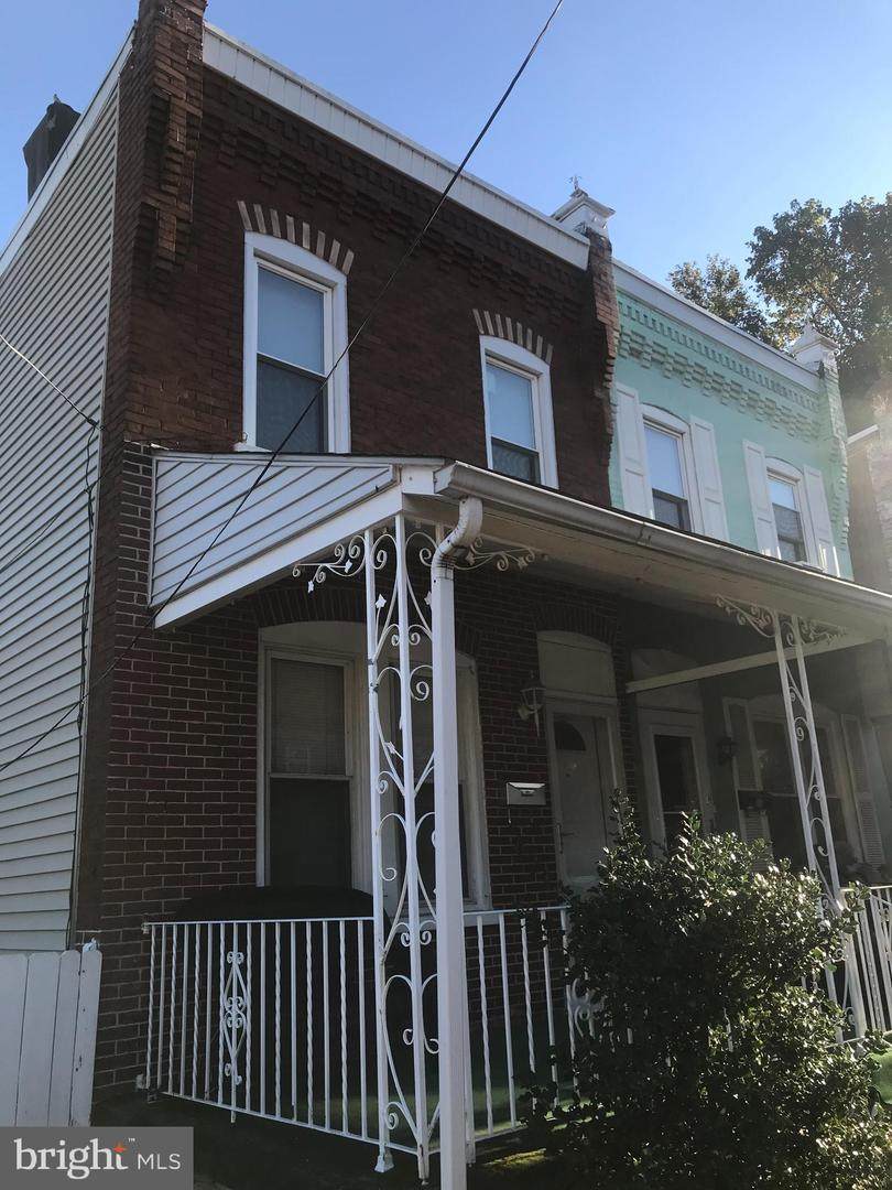 621 Dupont Street - Photo 1