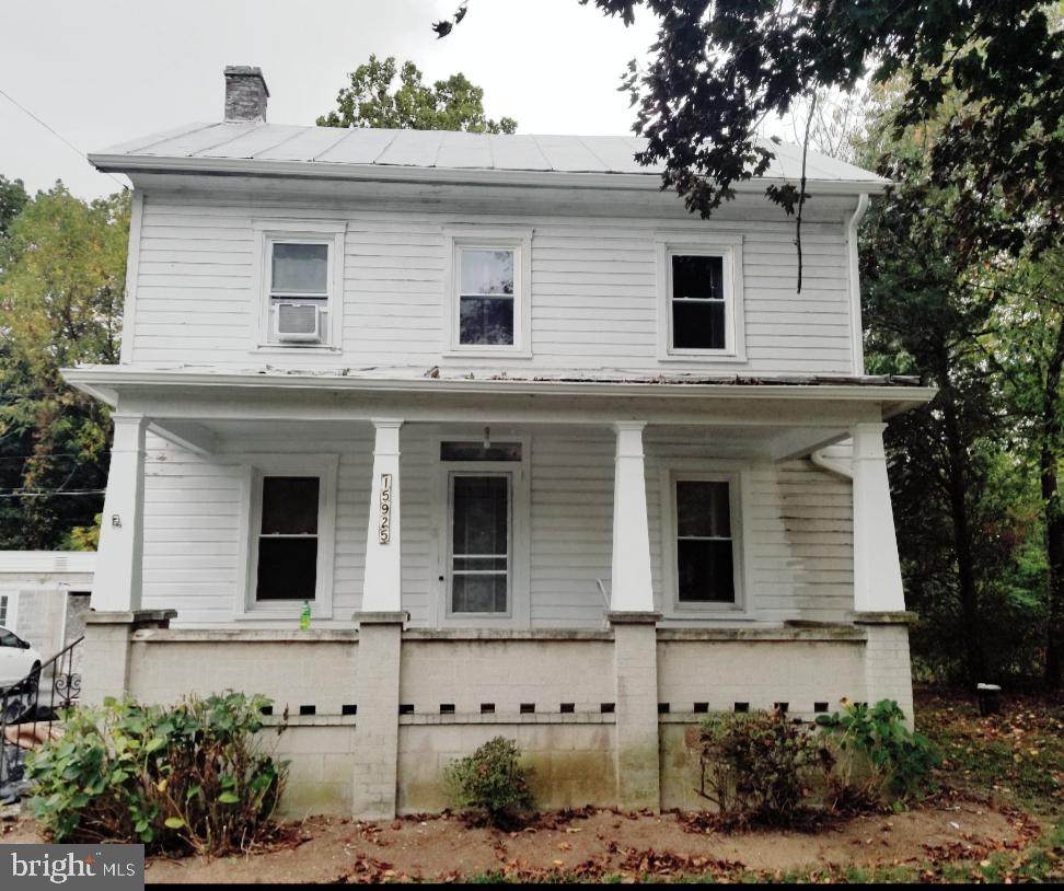 15925 Saint Anthony Road - Photo 1