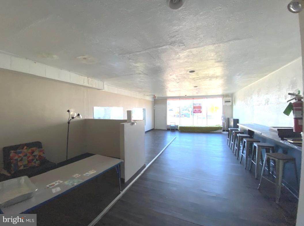 606 White Horse Pike - Photo 1