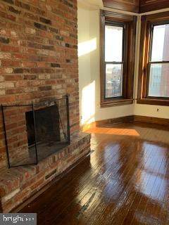 604 9TH Street - Photo 1
