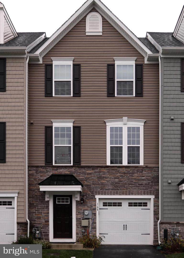 168 Mulberry Drive - Photo 1