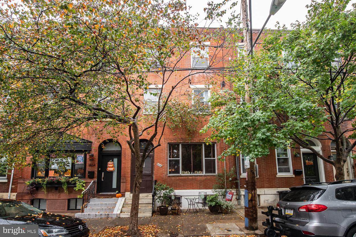 1432 13TH Street - Photo 1