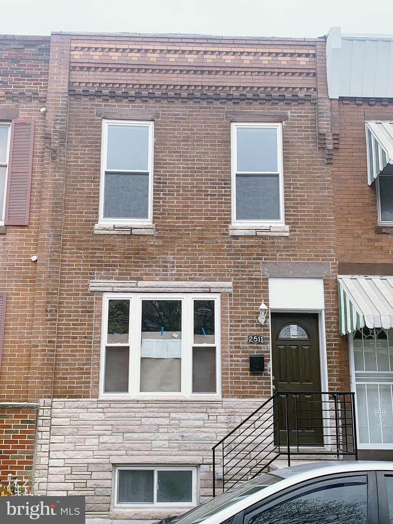 2511 9TH Street - Photo 1