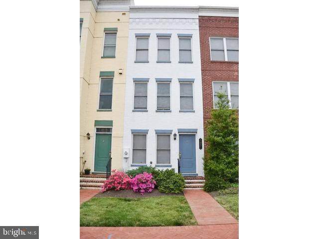1051 5TH Street - Photo 1