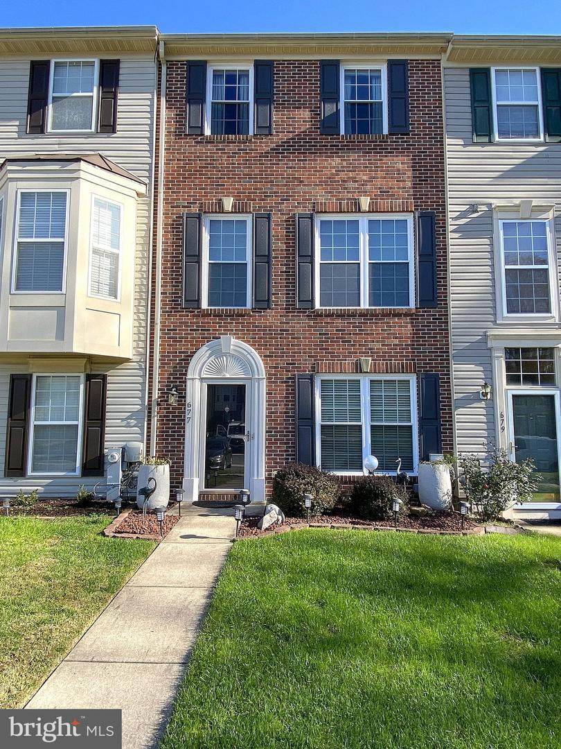 677 Hunting Fields Road - Photo 1