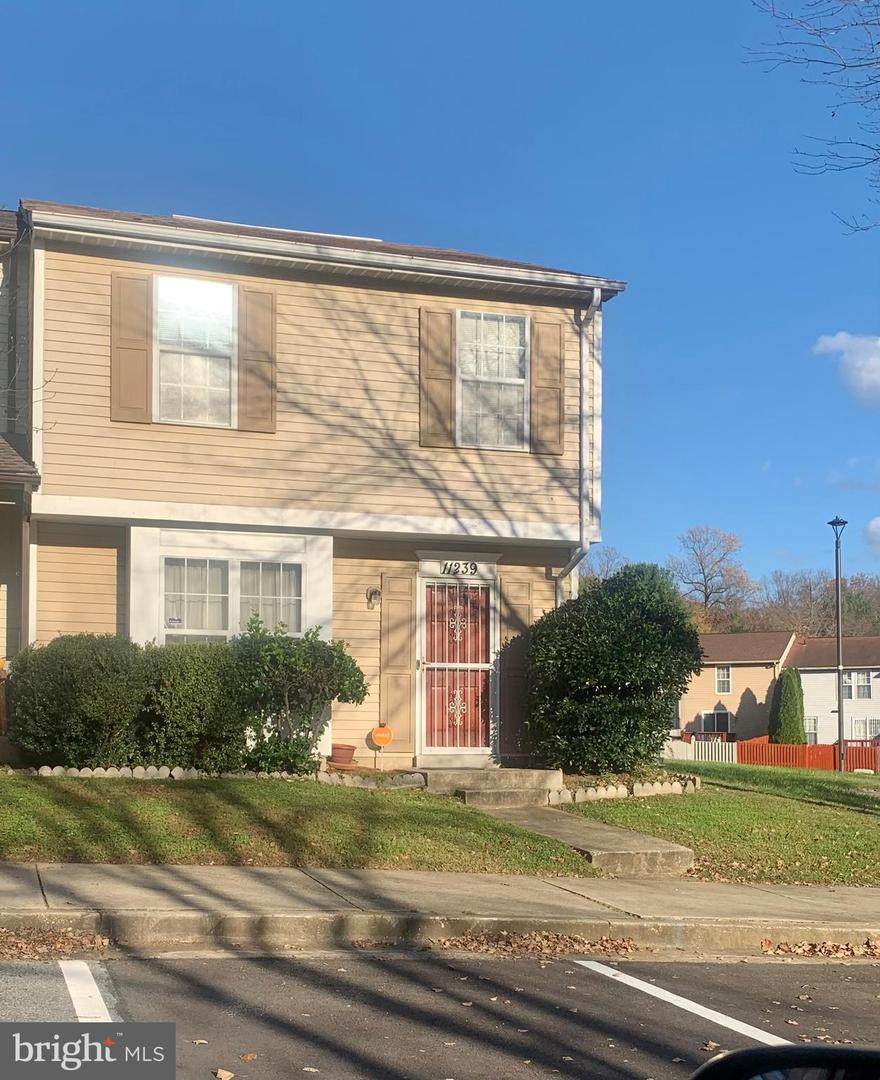 11239 Kettering Place - Photo 1
