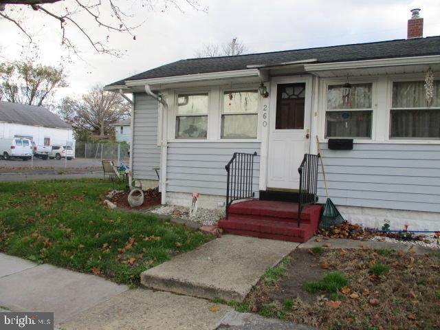 260 Johnson - Photo 1