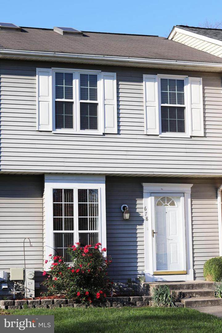 678 Paddle Wheel Court - Photo 1
